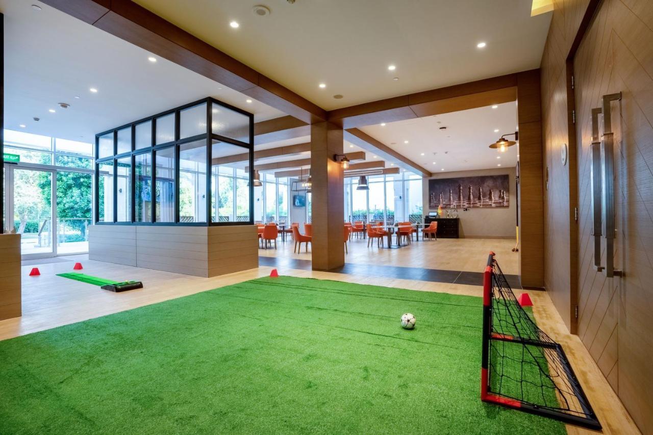 多哈阿尔梅斯拉豪华典藏水疗度假村 外观 照片 Club House